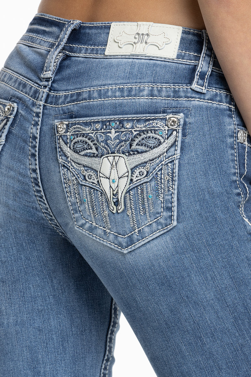 【YOURNUS】Lighten Snap Bootcut Denim YOURNUS】Lighten Snap Bootcut Denim