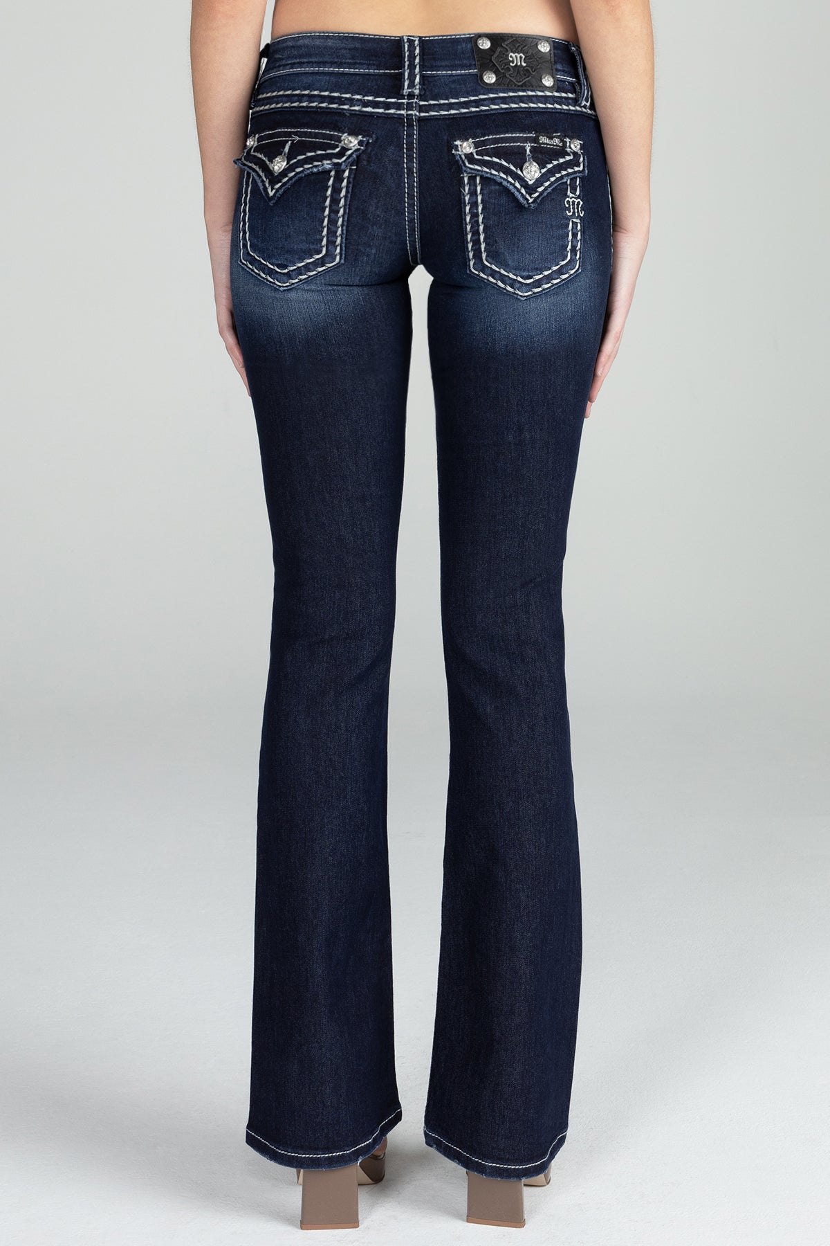 Loose Saddle Stitch Border Bootcut Jeans