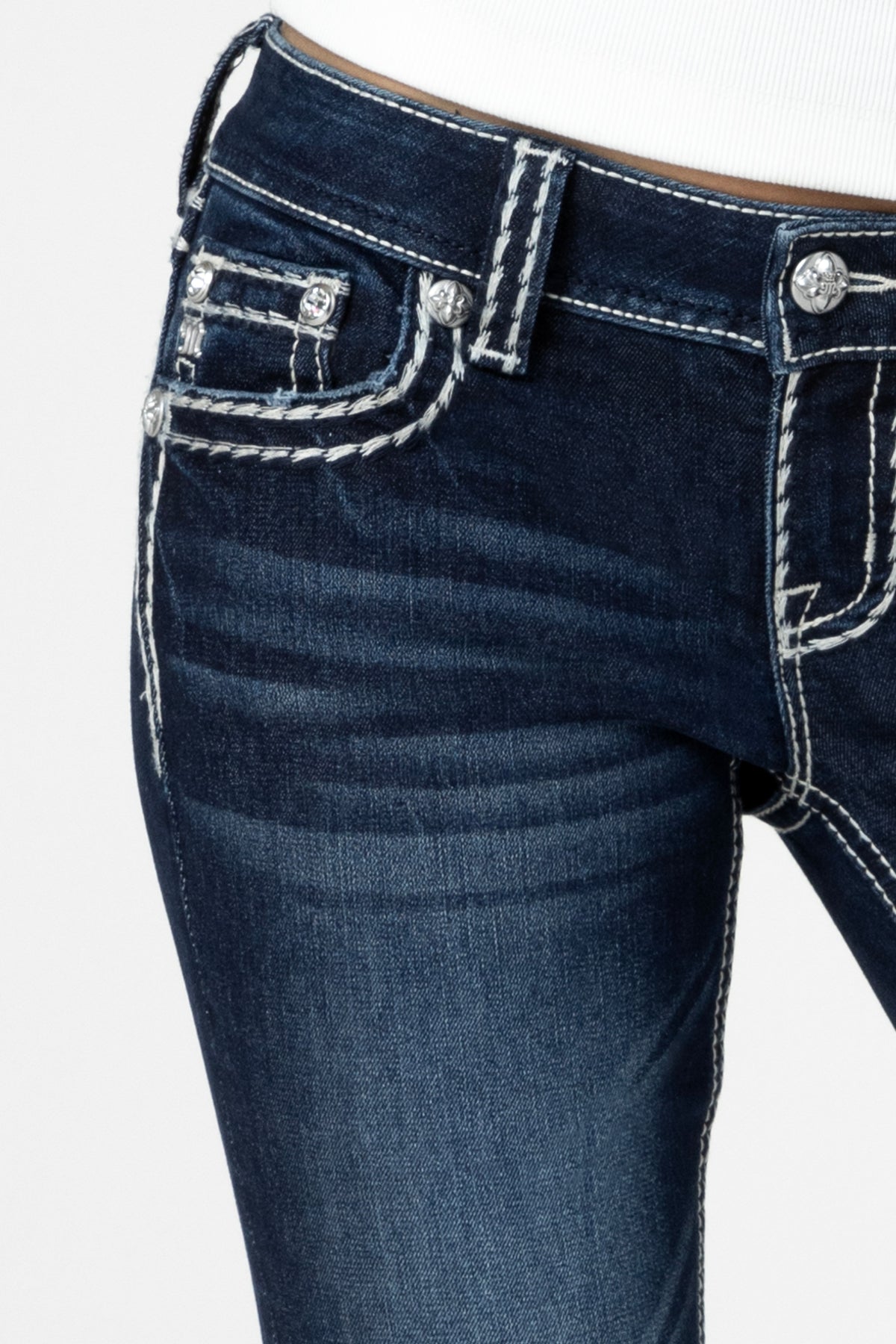 021131● bless n°51 Blissmess 8008 CJ Loose Saddle Stitch Border Bootcut Jeans | Only $83.20 | Dark Wash