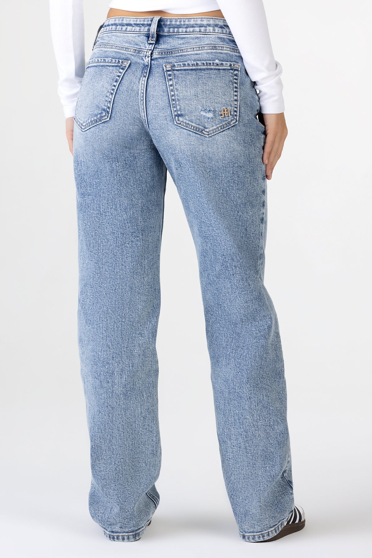 Brielle Boyfriend Jeans Only Medium Wash, Light Wash