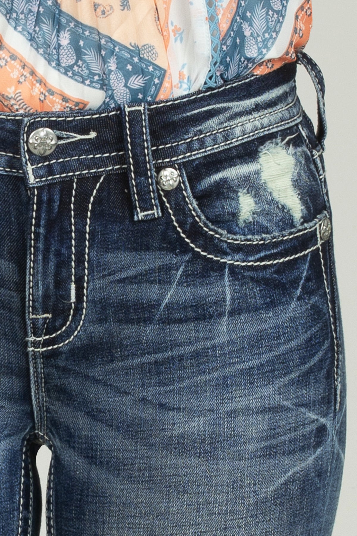 All in One Feathered Wing Capri