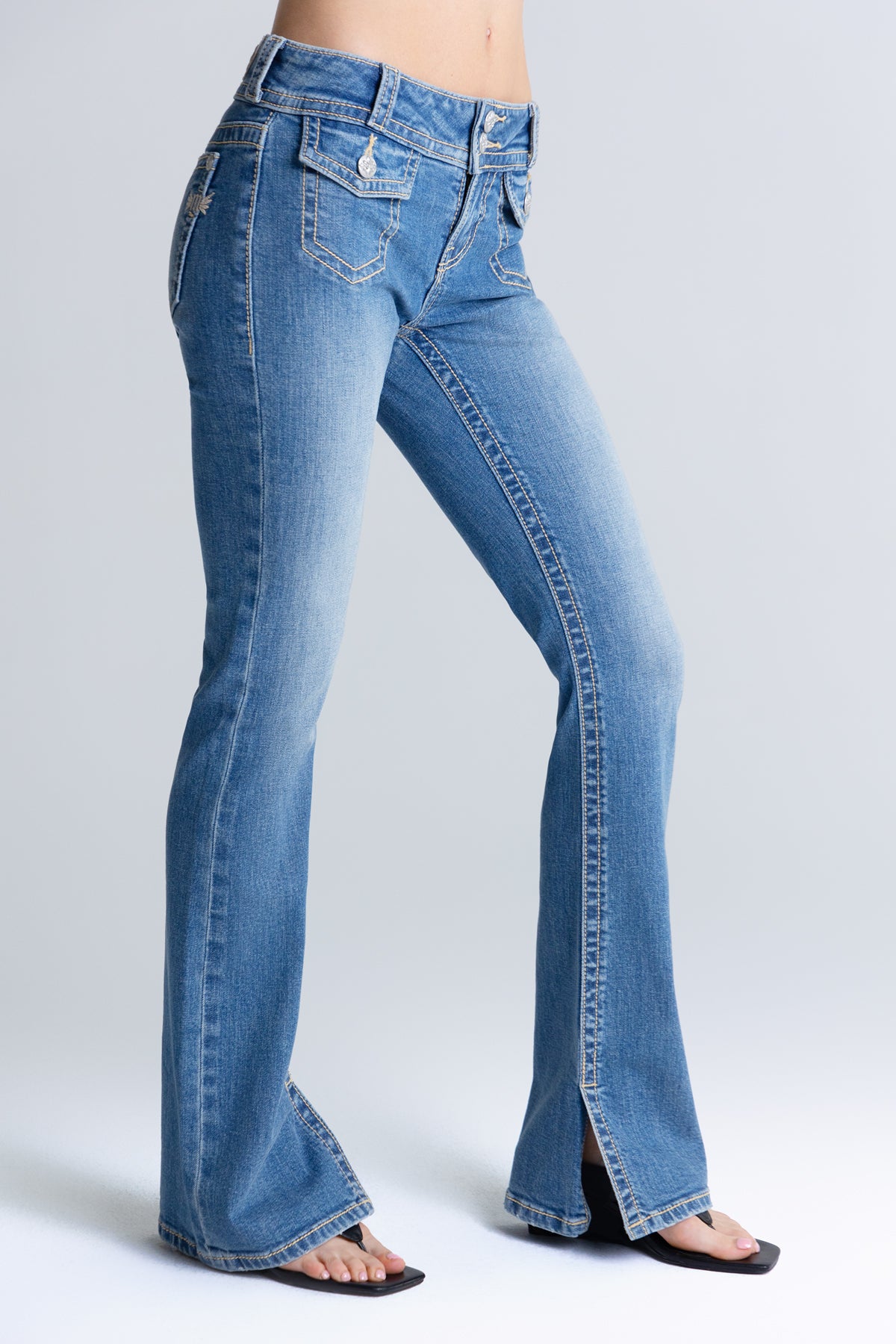 Miss Me ブーツカットデニム ジーンズ Shop The Hottest Bootcut Jeans: Heavenly Jenny Bootcut Jeans