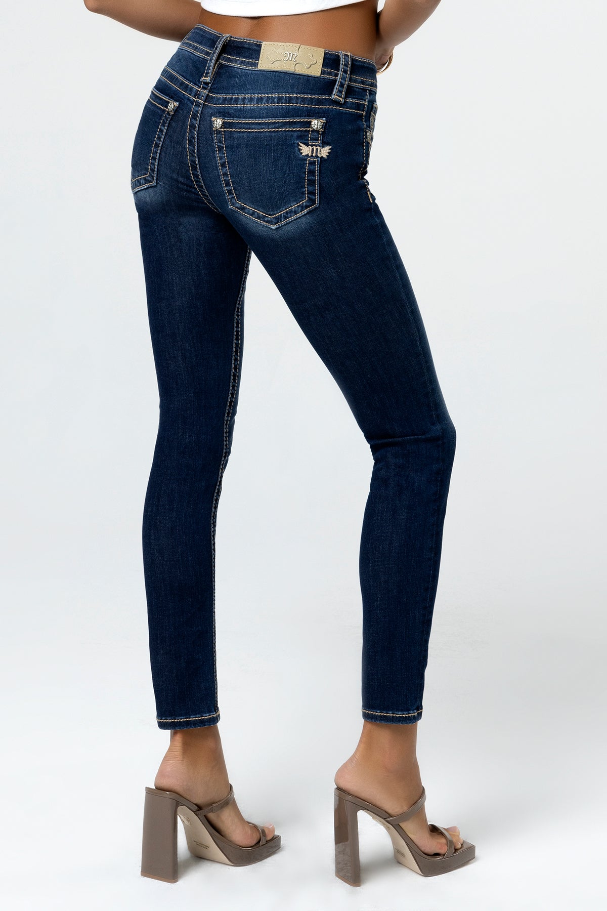 Missing NY Slims 1/250 全3サイズ Izzy Moto Skinny Jeans | GUESS Factory