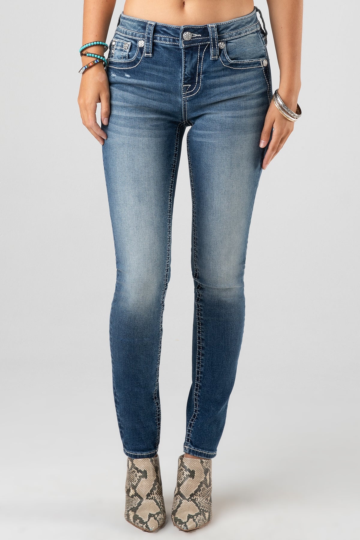 front, Medium Wash