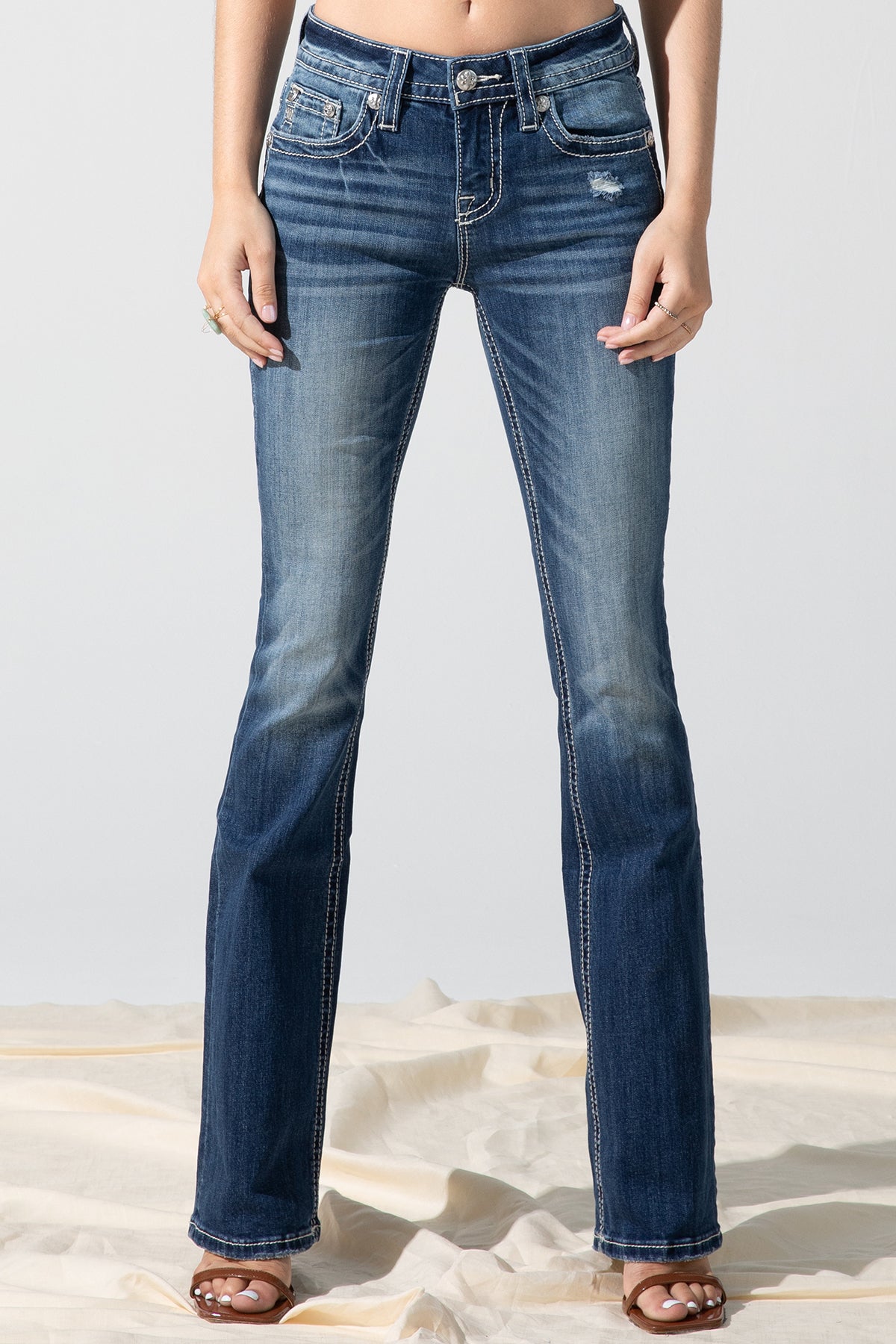 front, Medium Wash
