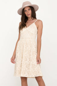 front, Neutral