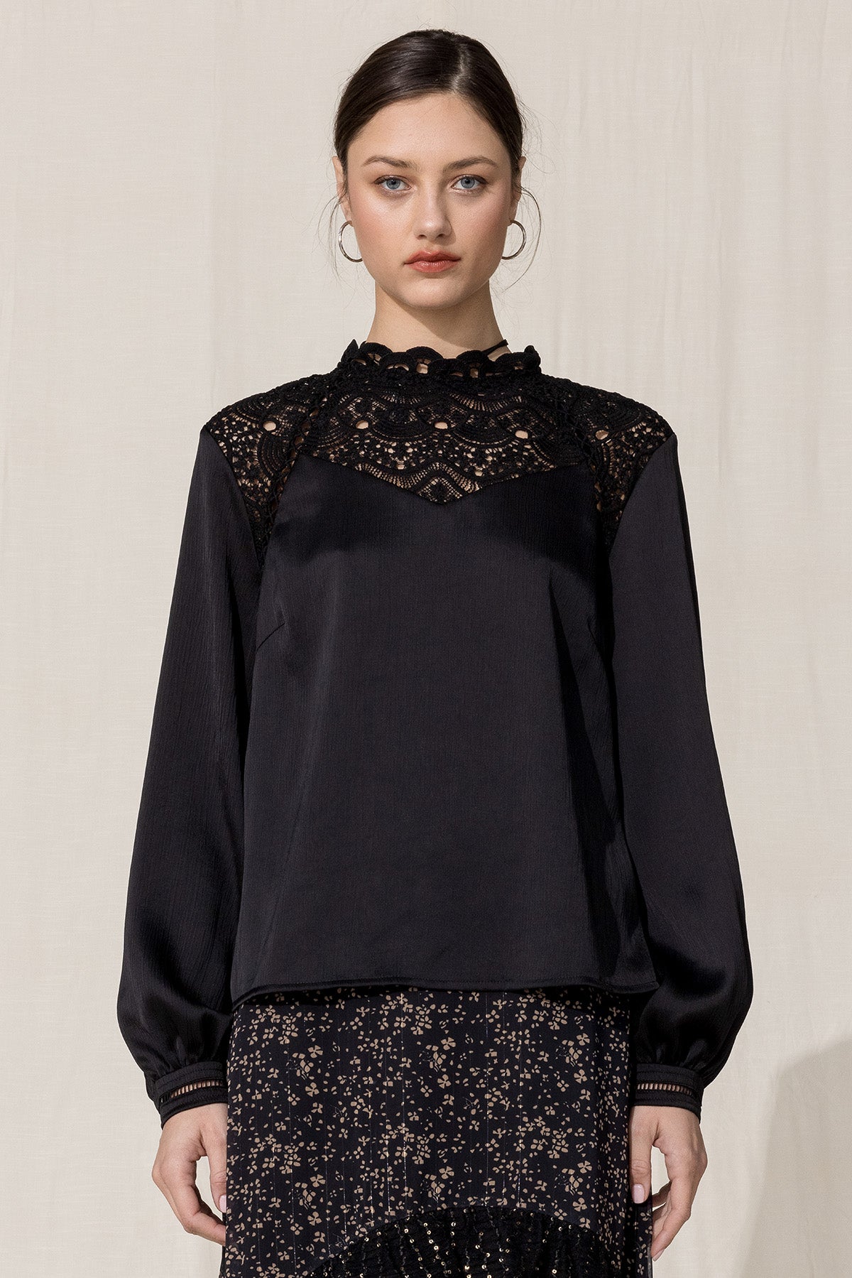 front, Black