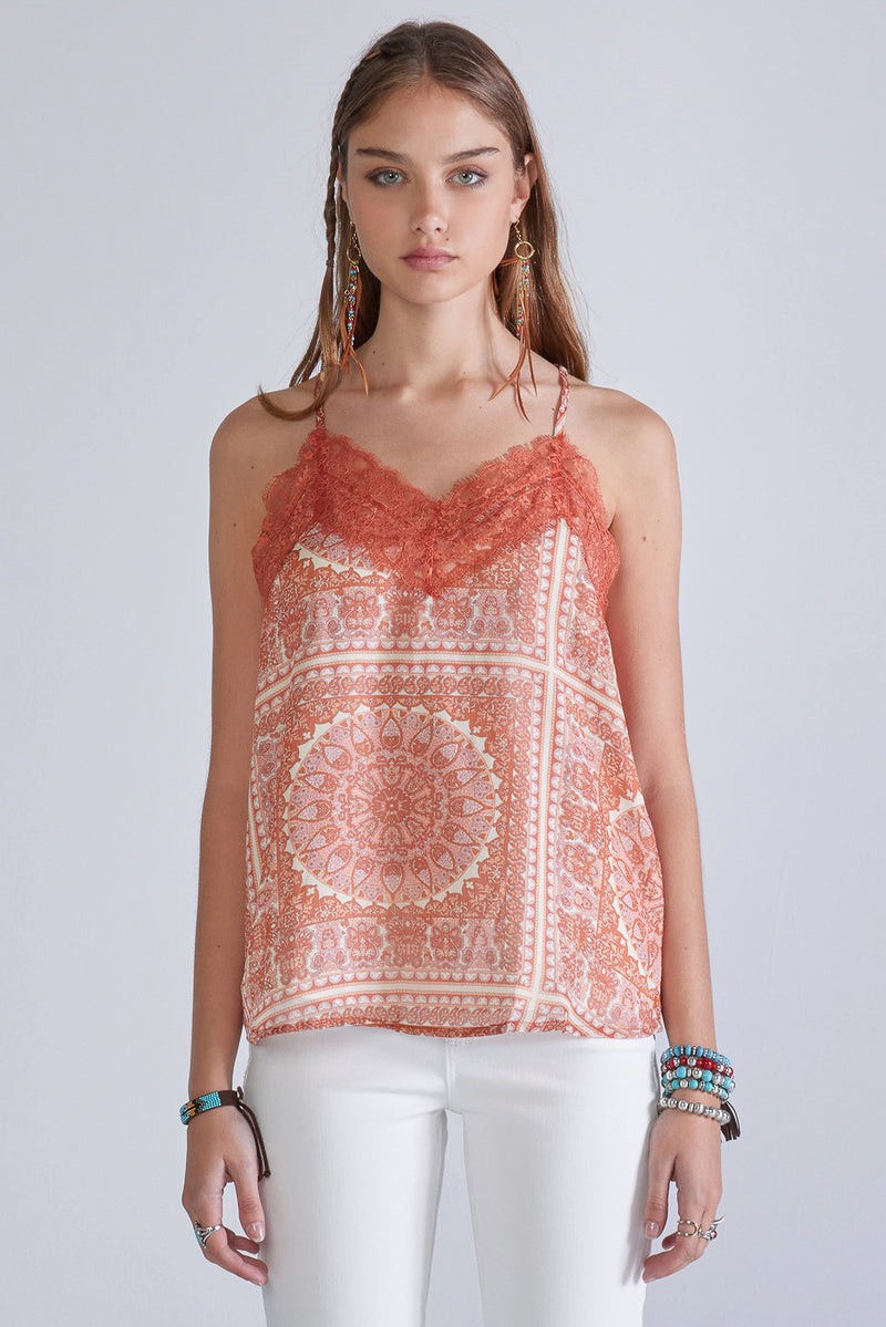 front, Orange