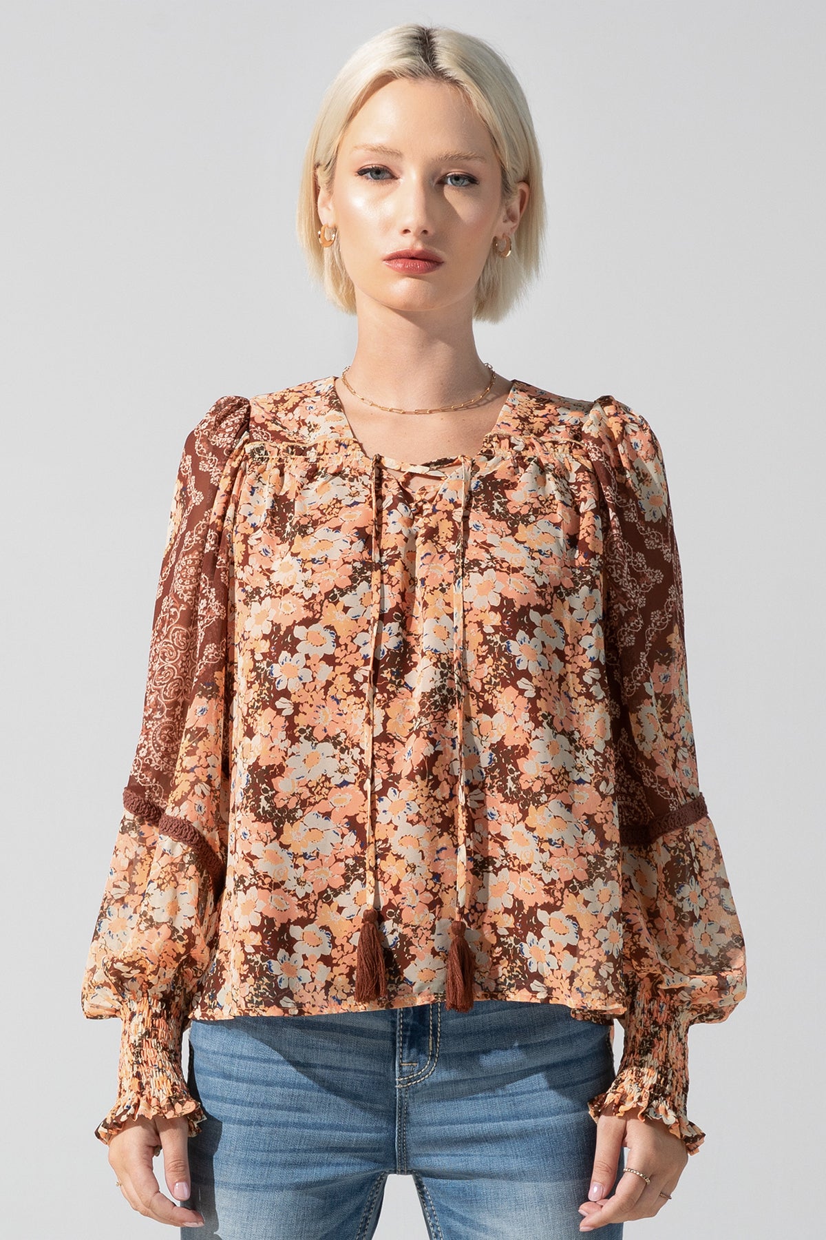 front, Orange